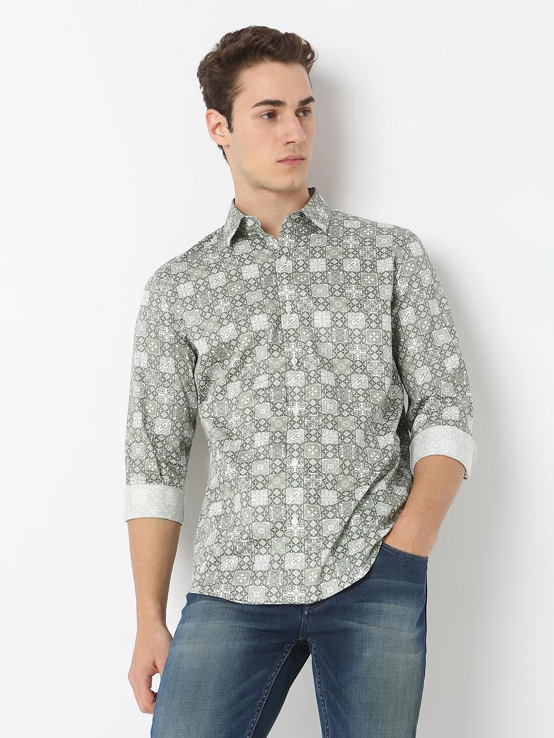 

MARK & ALBERT Men India Slim Fit Spread Collar Geometric Printed Cotton Casual Shirt, Grey