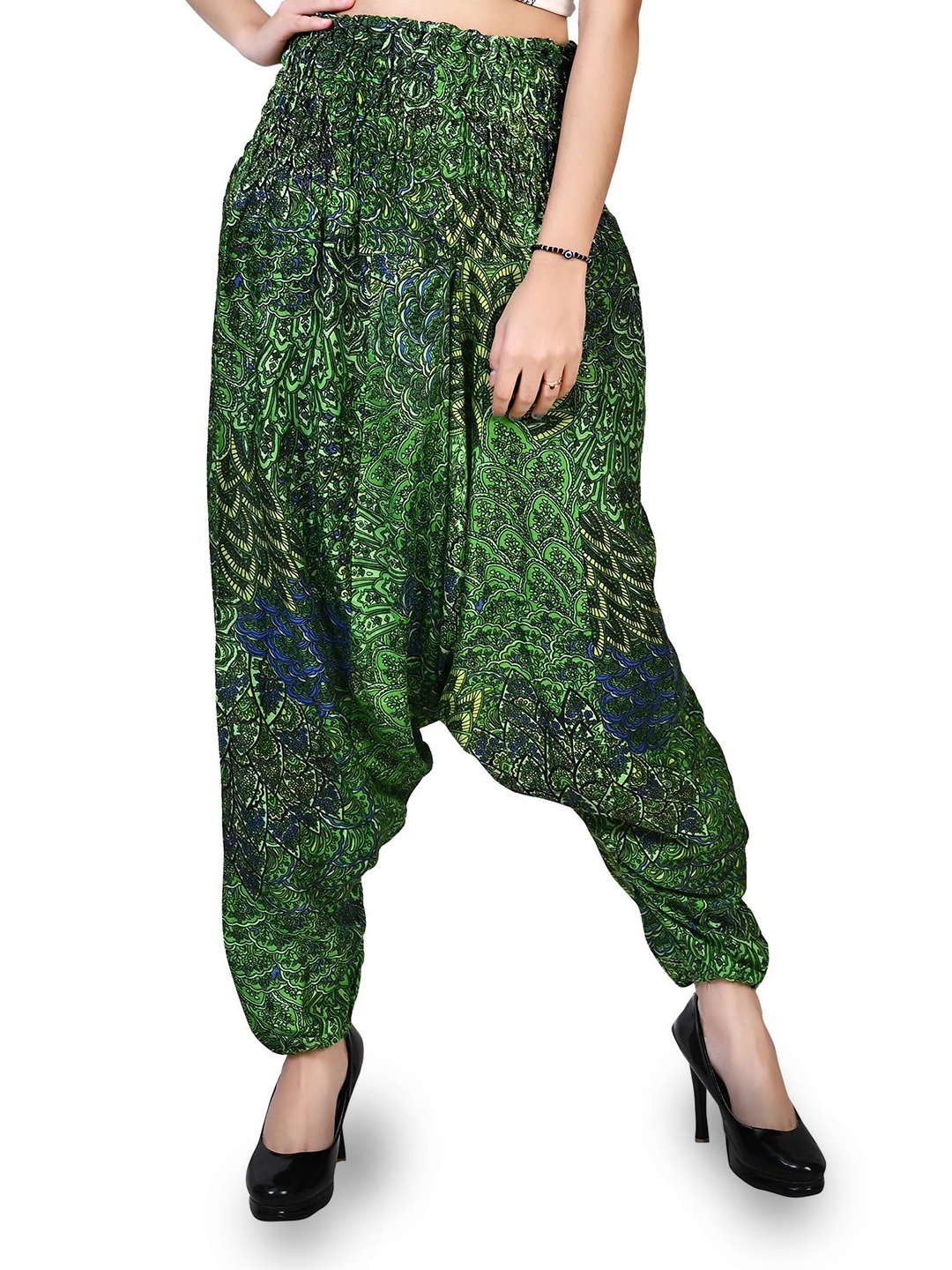 

NarNari Women Printed Loose-Fit Harem Pants, Green