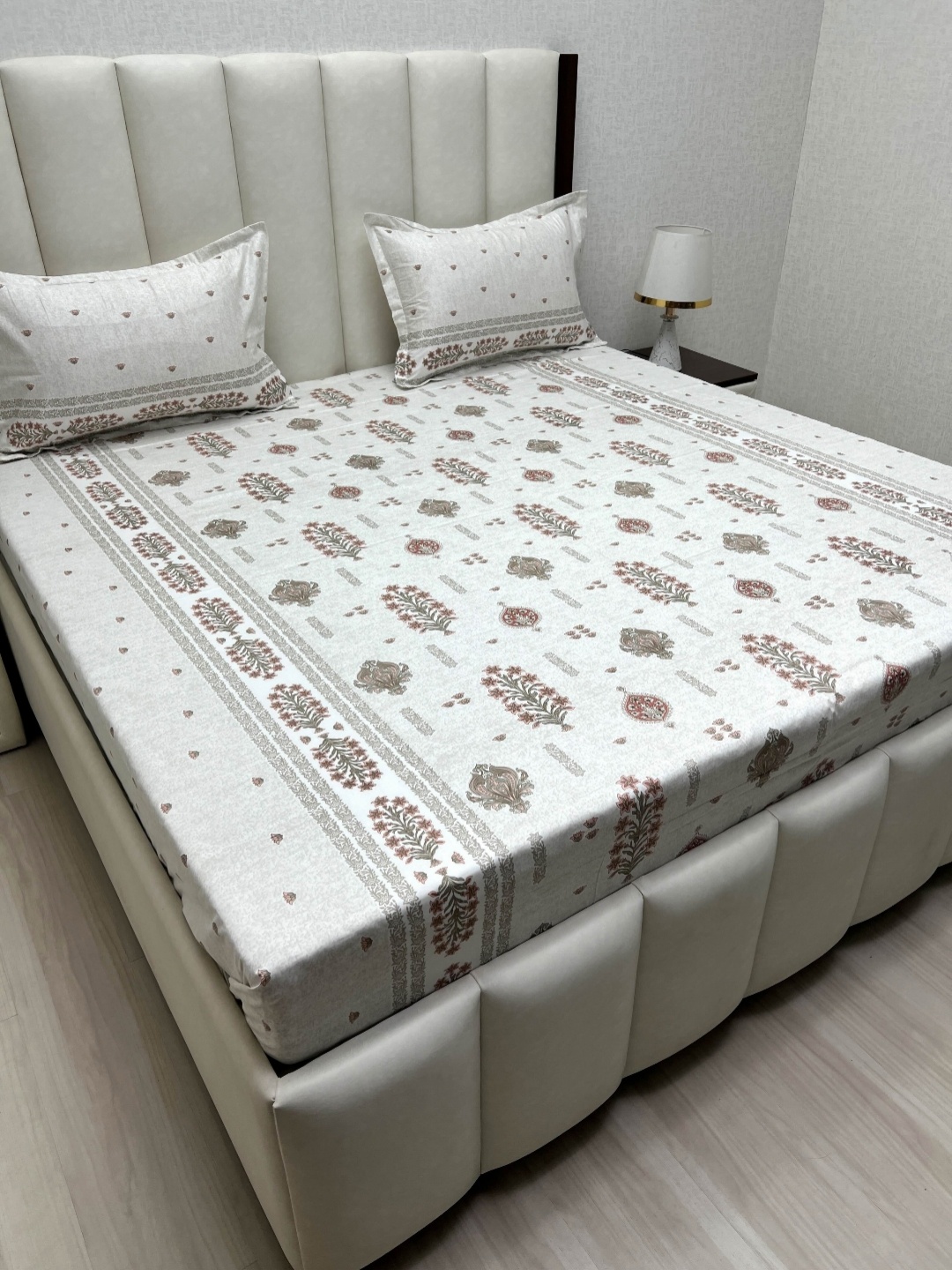 

Pure Decor Brown & Grey Floral 330 TC Queen Bedsheet Set- 2.28 m x 2.54 m