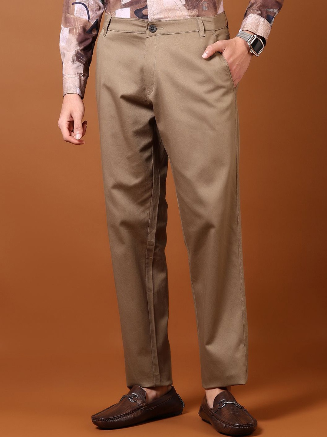 

V-Mart Men Mid-Rise Chinos Trousers, Khaki