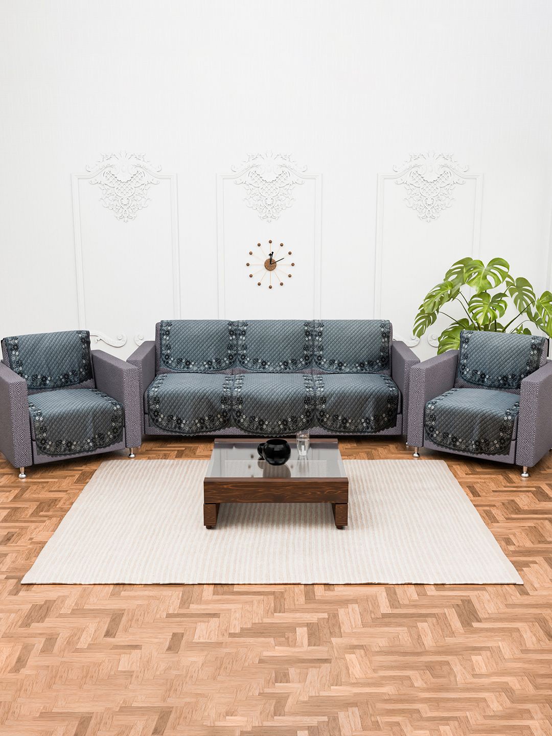 

Kuber Industries Grey & White 6 Pieces Printed Cotton 3 Seater Sofa Covers