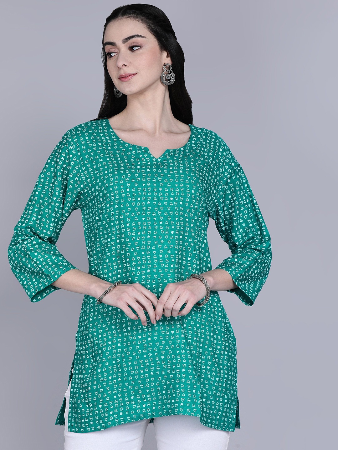 

Tviksha Fashion Floral Printed Kurti, Sea green