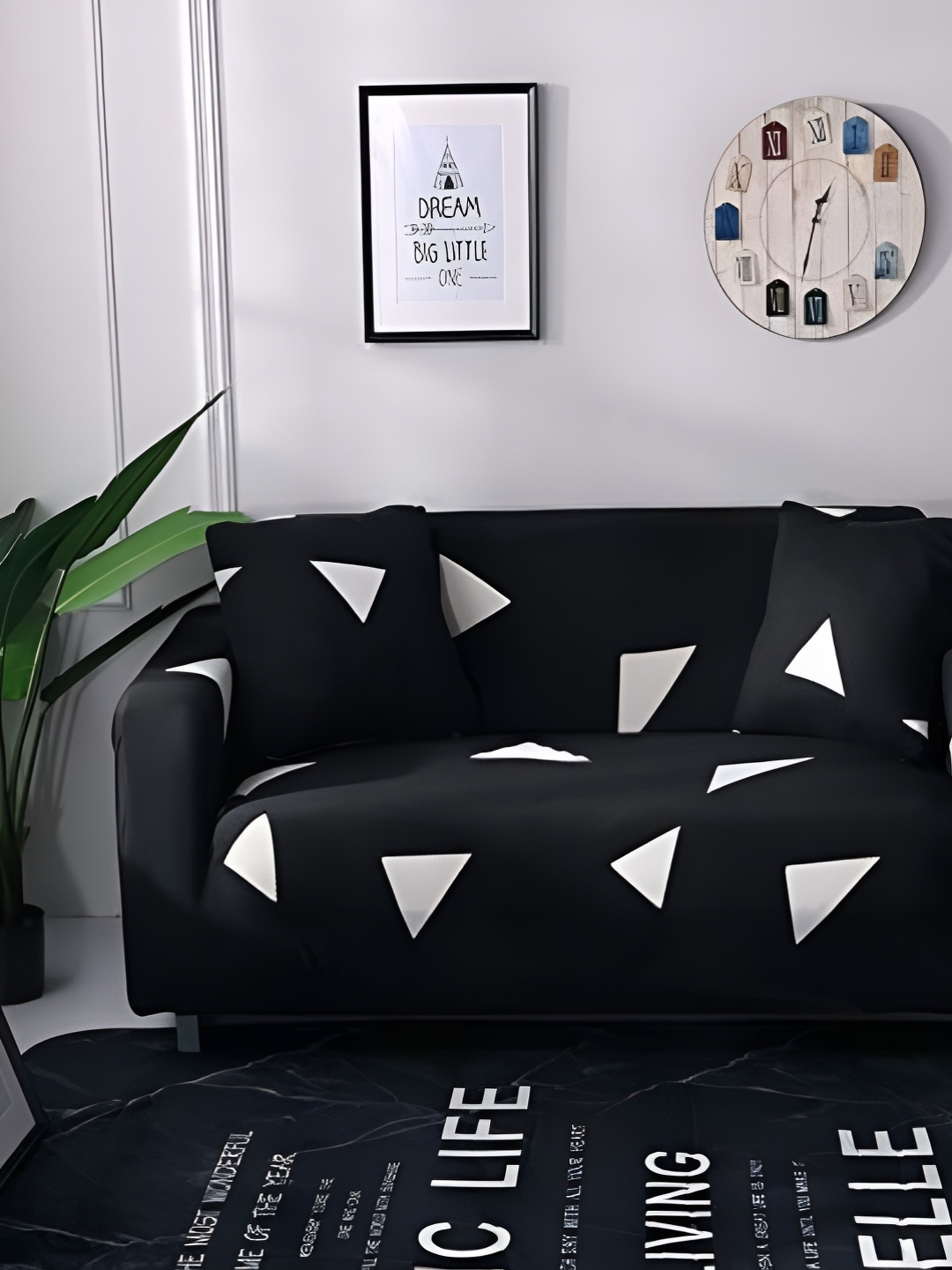

KriShyam Black & White Geometric Printed 4 Seater Sofa Covers with Arms