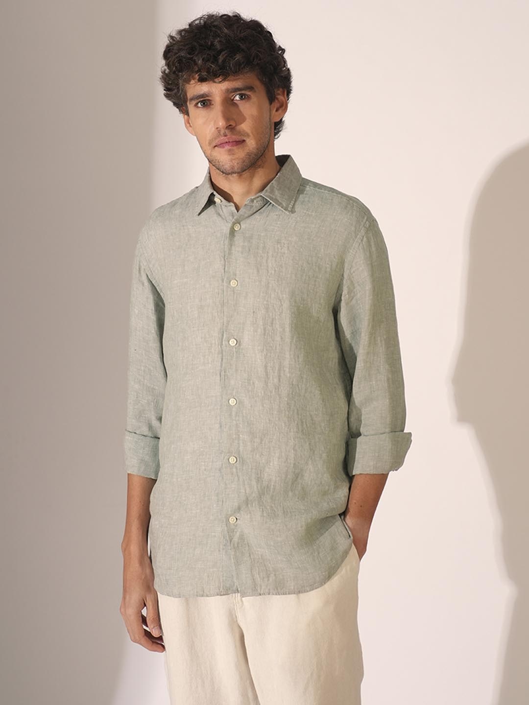 

SELECTED Men Spread Collar Solid Linen Casual Shirt, Green