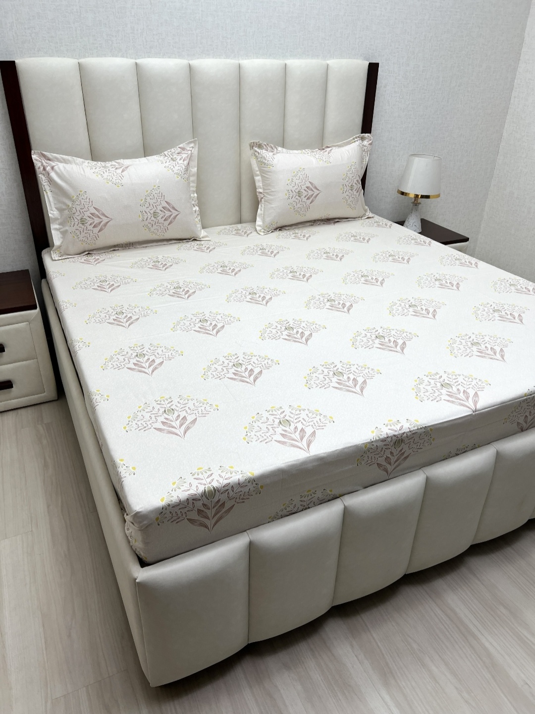 

Pure Decor Cream-Coloured & Yellow Floral Queen Bedsheet with 2 Pillow Covers