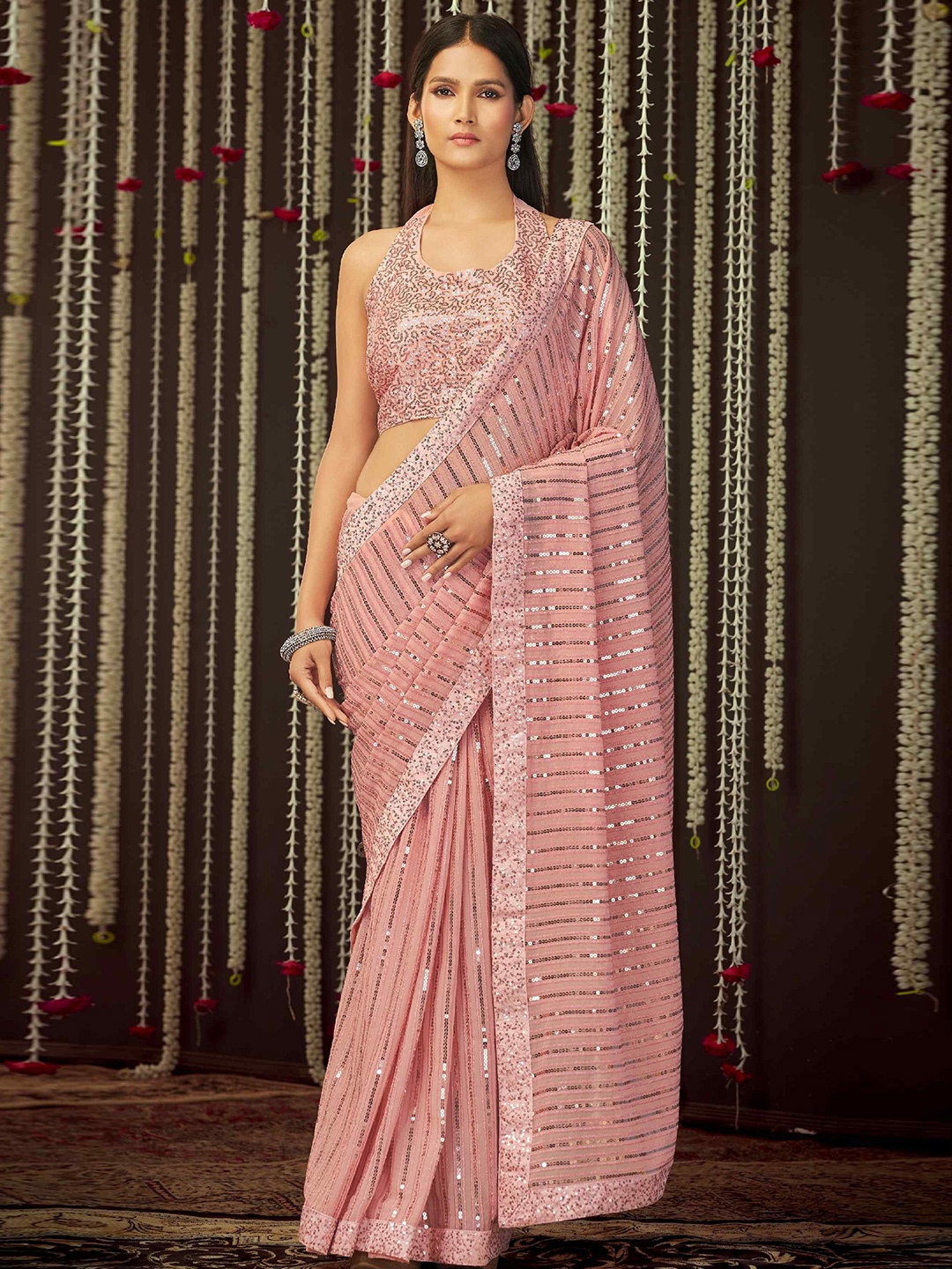 

DIVINE EXIM Embellished Sequinned Poly Georgette Saree, Pink