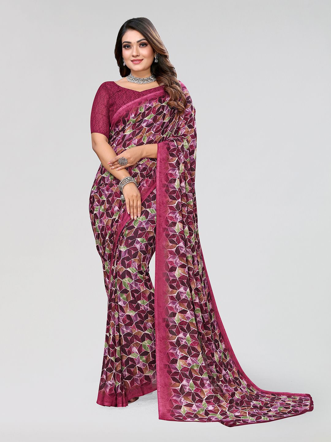 

Moda Rapido Floral Printed Saree, Pink