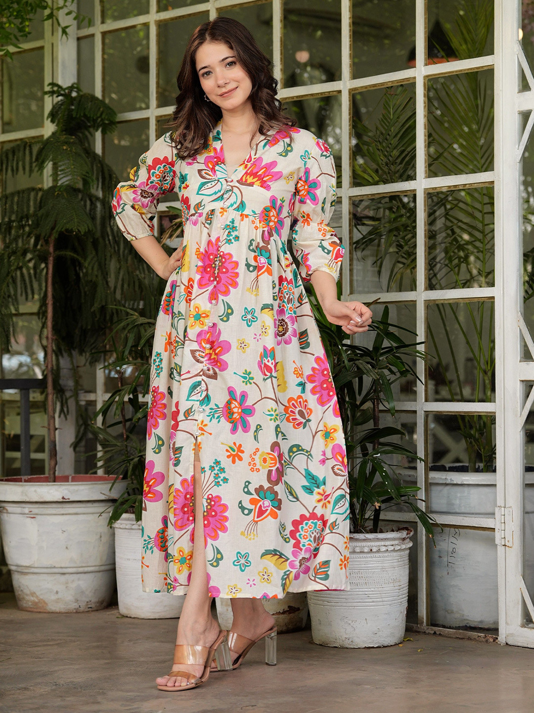 

UT Venero Floral Print Puff Sleeve Empire Maxi Dress, Cream