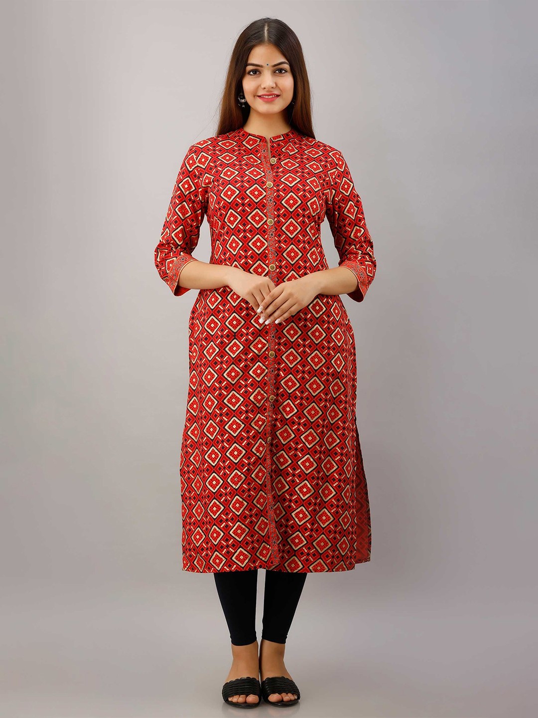 

SHAGUNA'S Women Floral Printed Mandarin Collar Kurta, Red