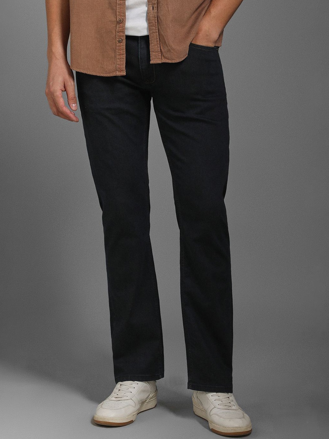 

Louis Philippe Jeans Men Slim Fit Jeans, Black