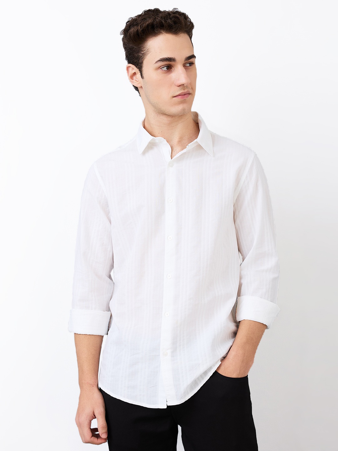 

SPYKAR Men Slim Fit Spread Collar Textured Cotton Casual Shirt, White
