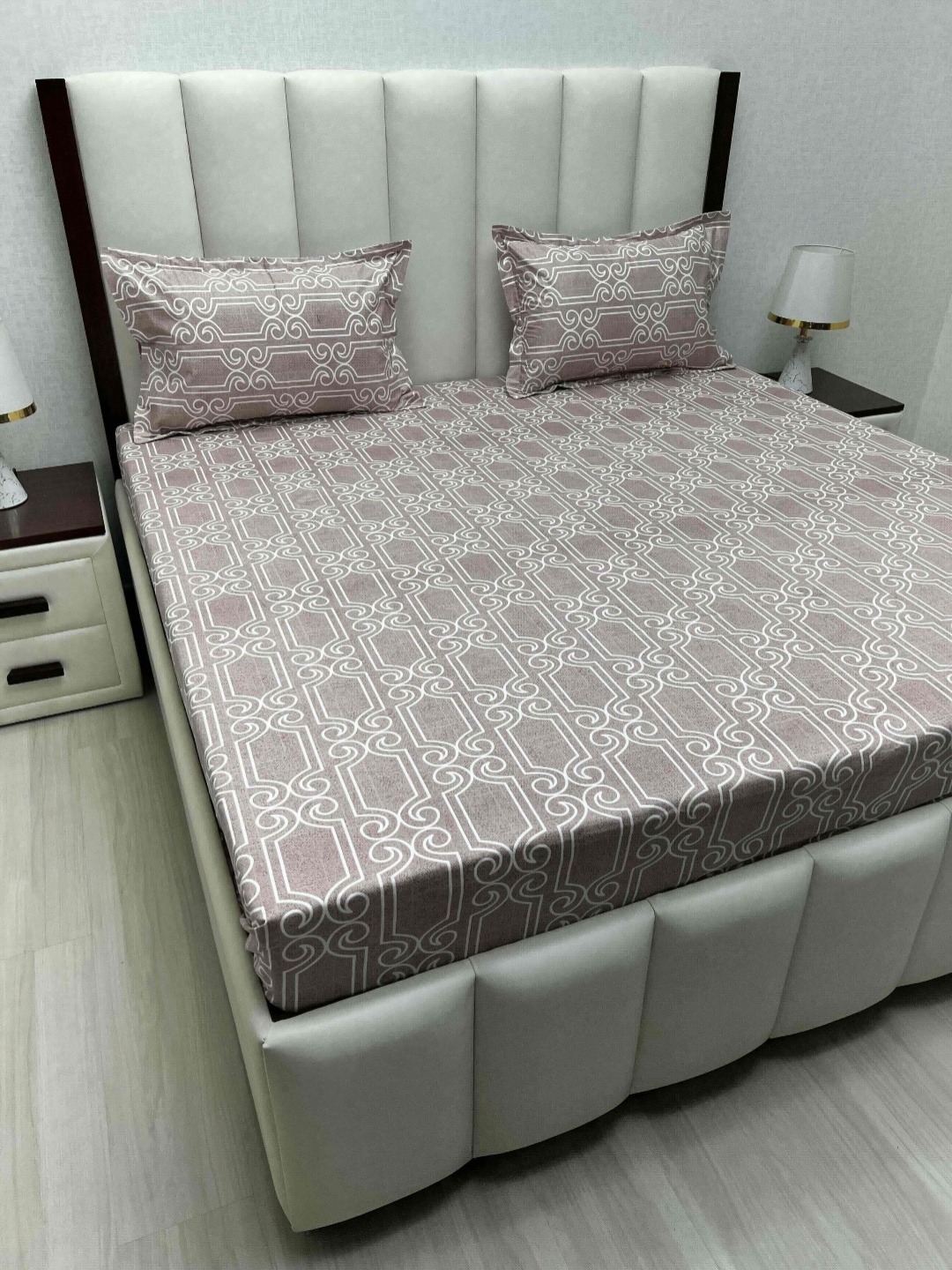 

Pure Decor Brown & White Ethnic Motifs 230 TC Cotton Queen Bedsheet Set-2.28 m x 2.54 m