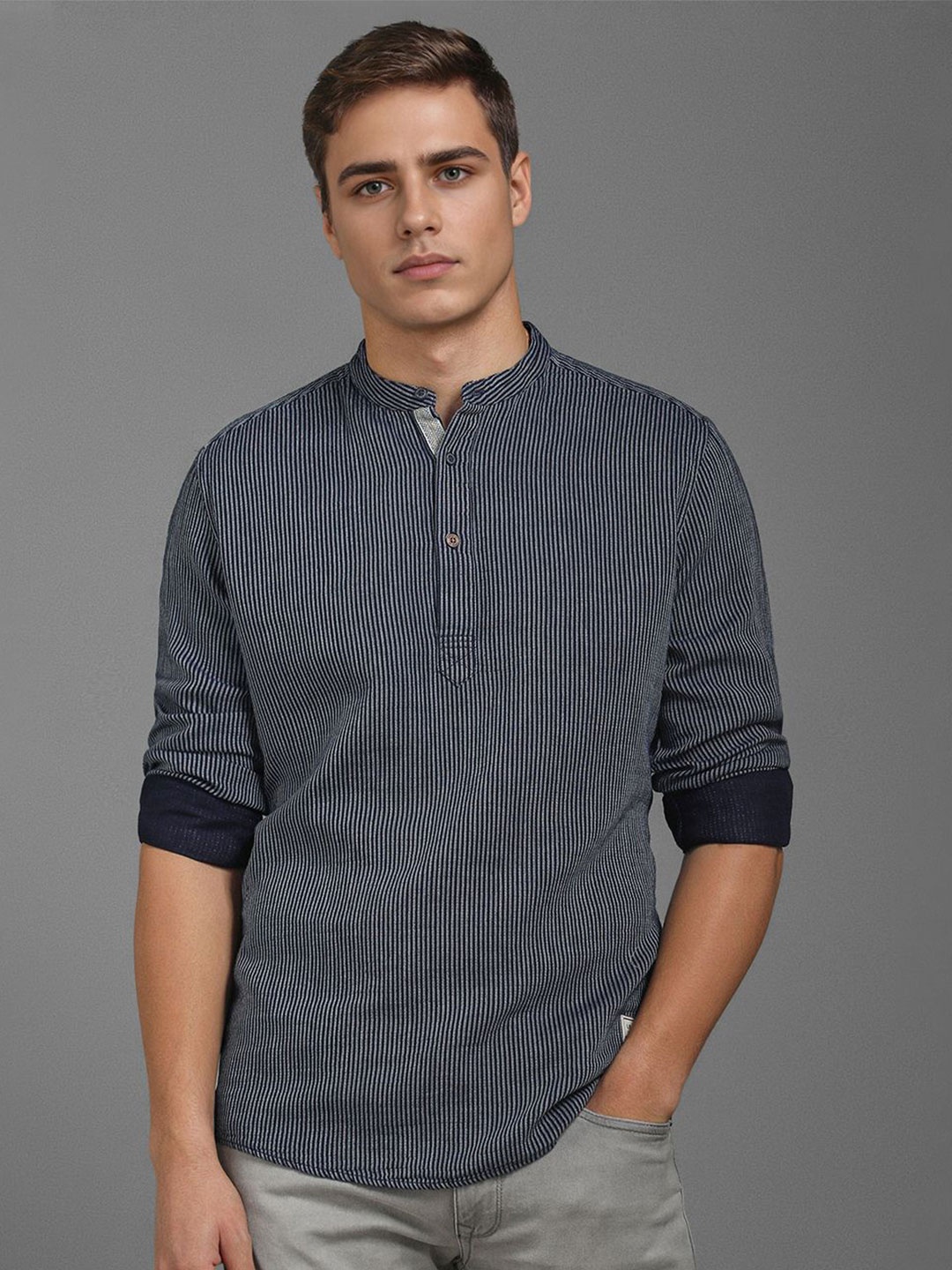 

Louis Philippe Jeans Men Band Collar Vertical Striped Cotton Casual Shirt, Navy blue