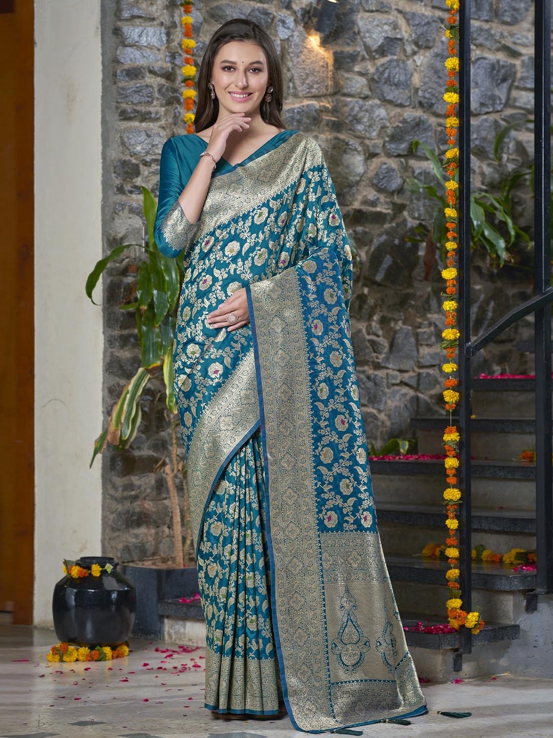 

SAREETHNIC Woven Design Zari Pure Silk Banarasi Saree, Blue