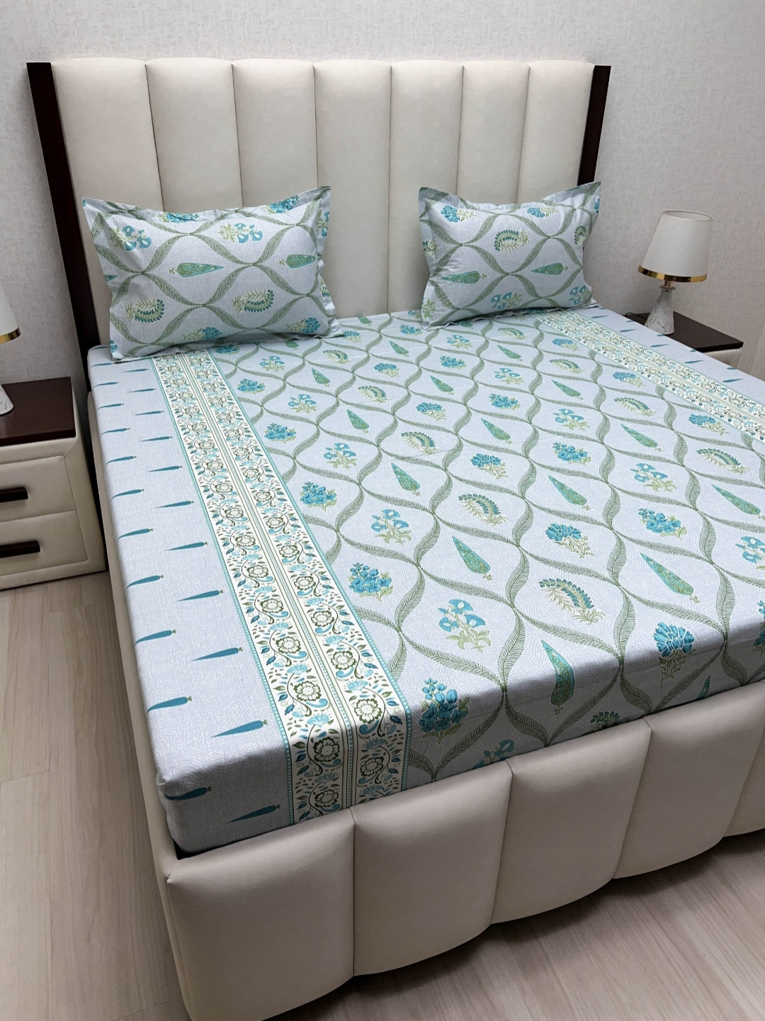 

Pure Decor Green & Grey Floral Queen Bedsheet with 2 Pillow Covers