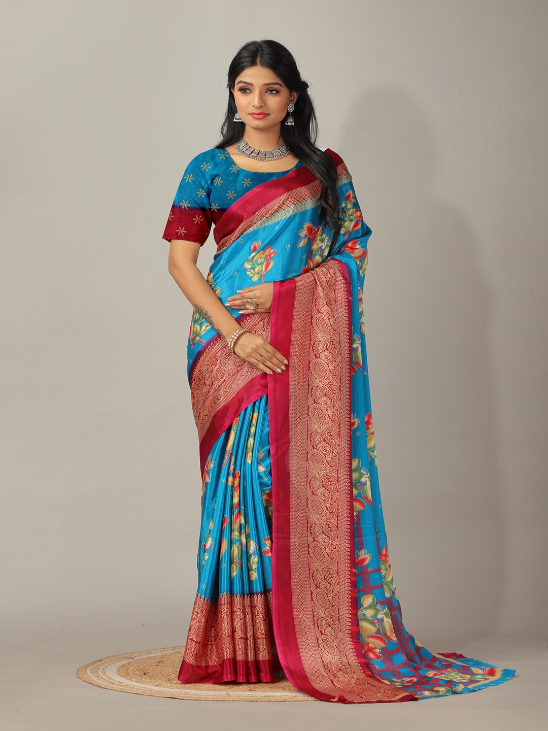 

A.V.M. SILK MILLS Floral Printed Pure Crepe Saree, Turquoise blue