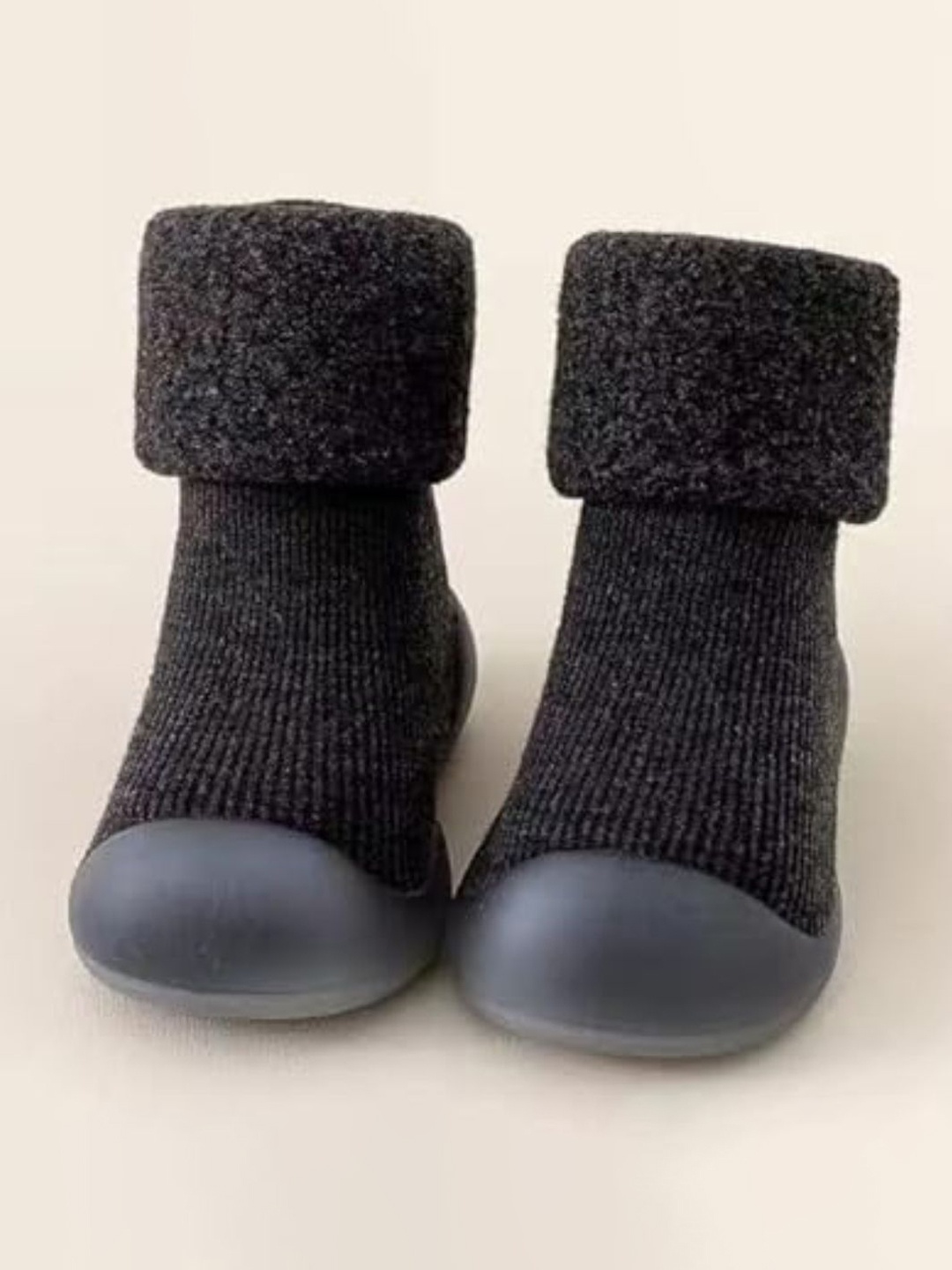 

NESKA MODA Kids Cotton Booties, Black