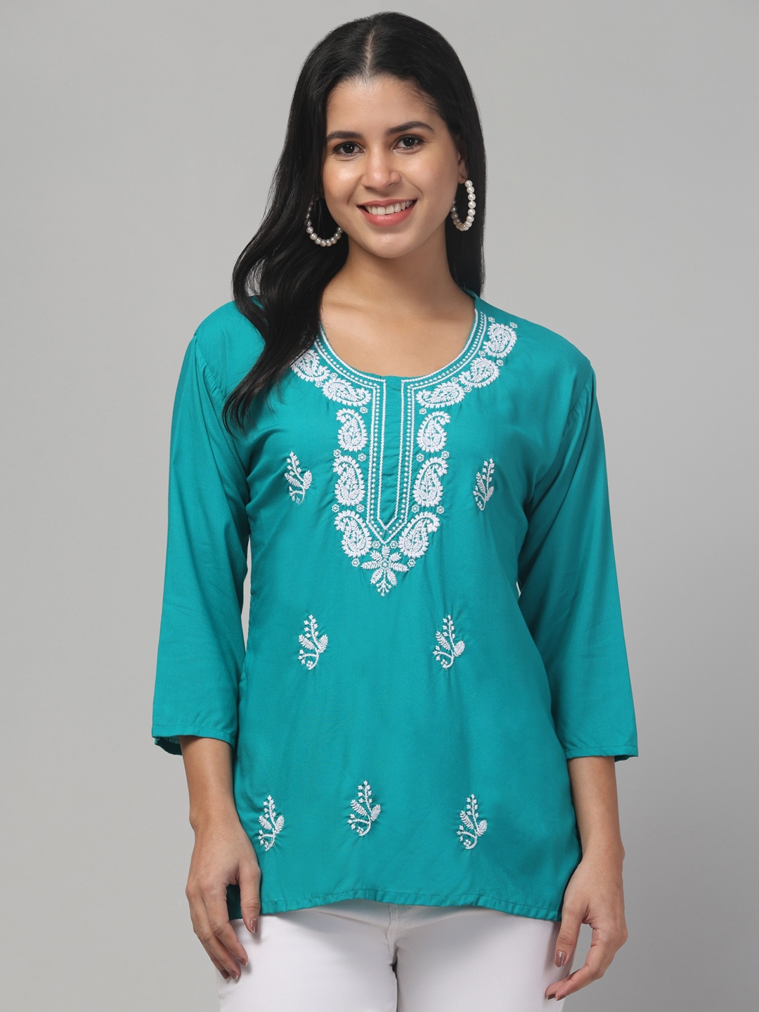 

Trend Level Women Ethnic Motifs Embroidered Kurti, Sea green