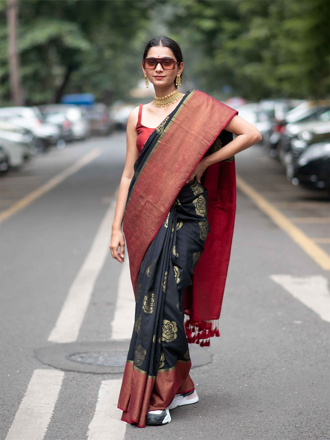 

Suta Black Ikat Cotton Saree