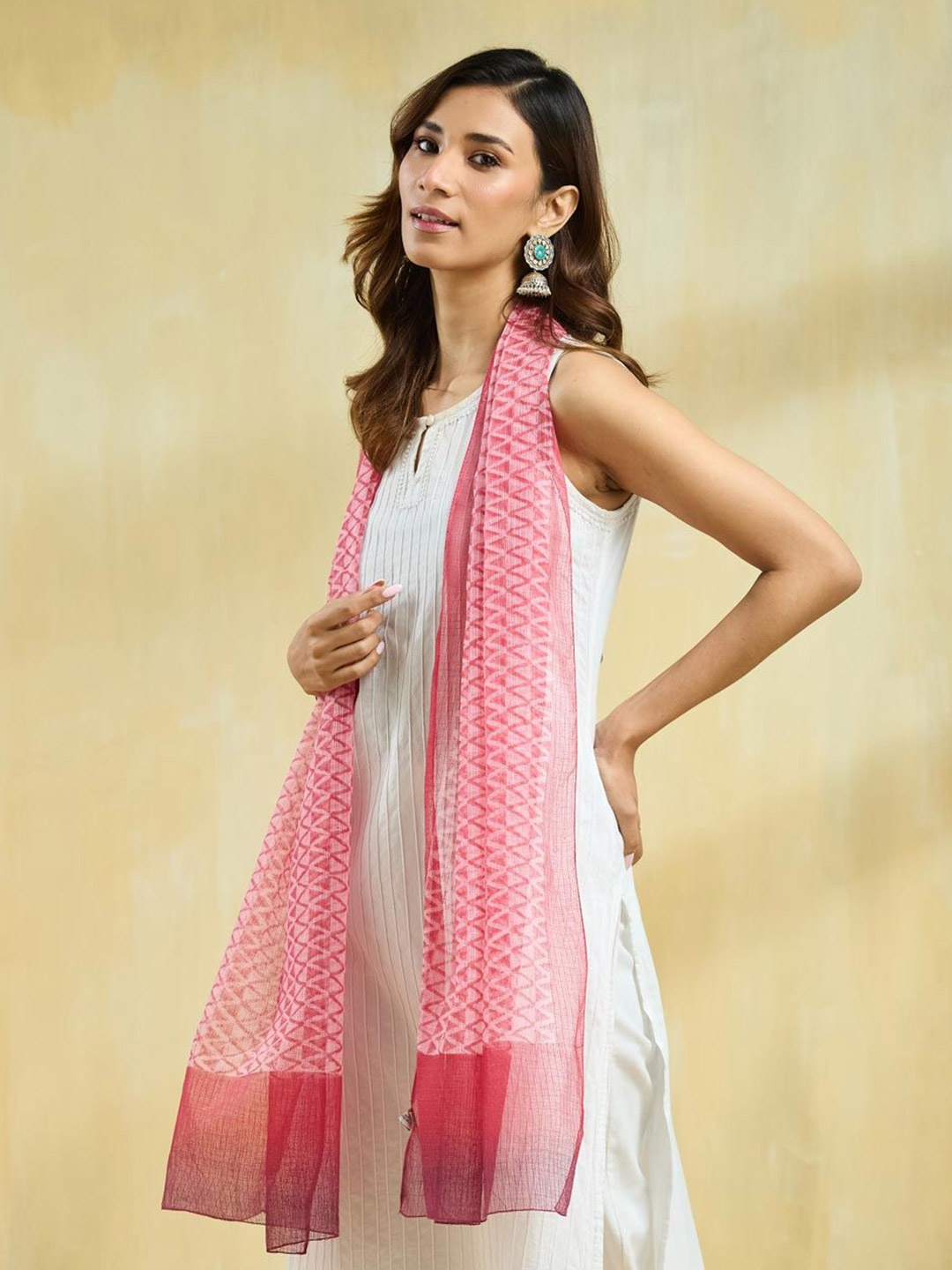 

Fabindia Women Printed Stole, Pink