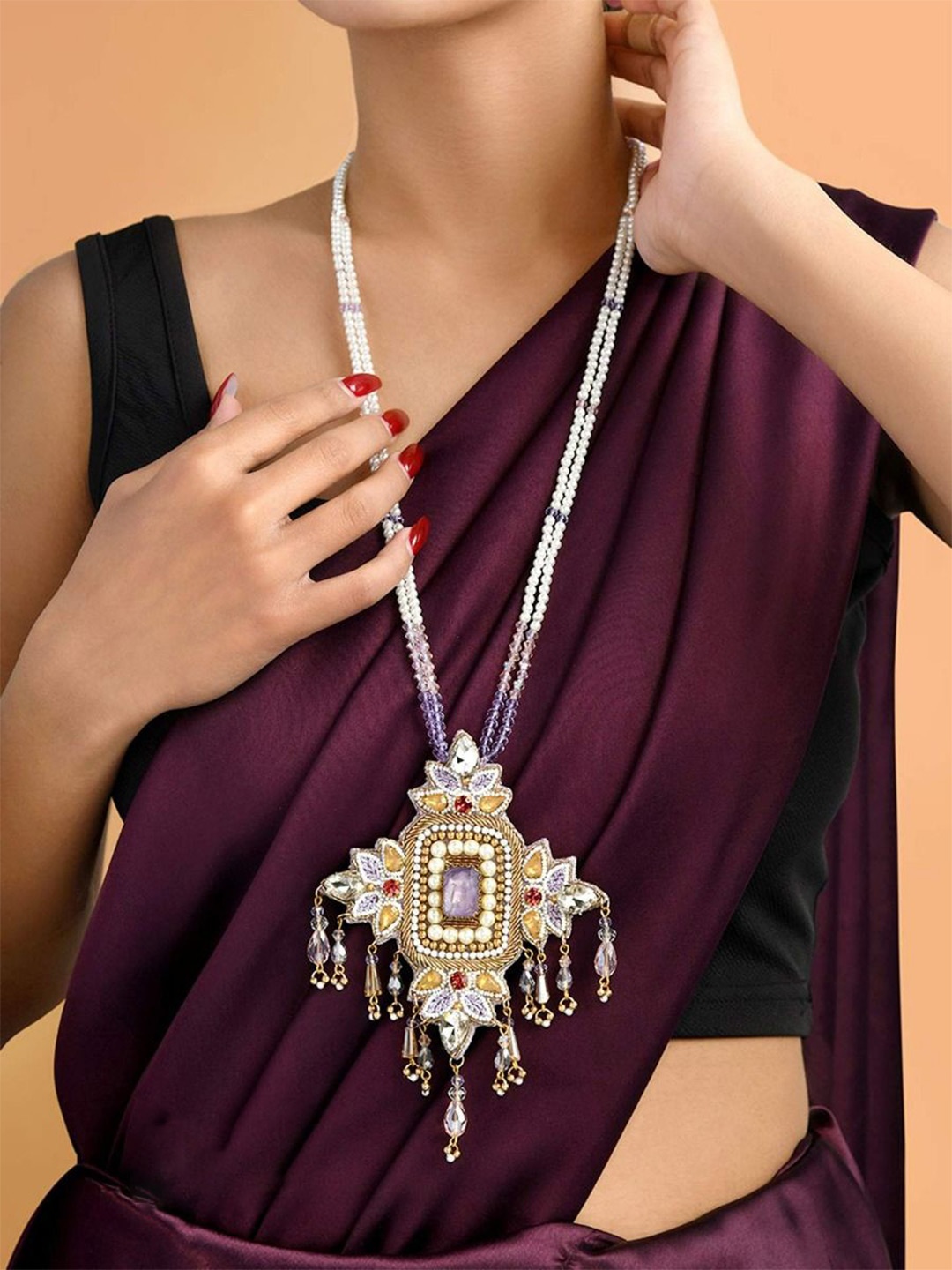 

EVERSTYLISH Sanjoya Pearls, Stones & Beads Embroidered Neckpiece, Gold