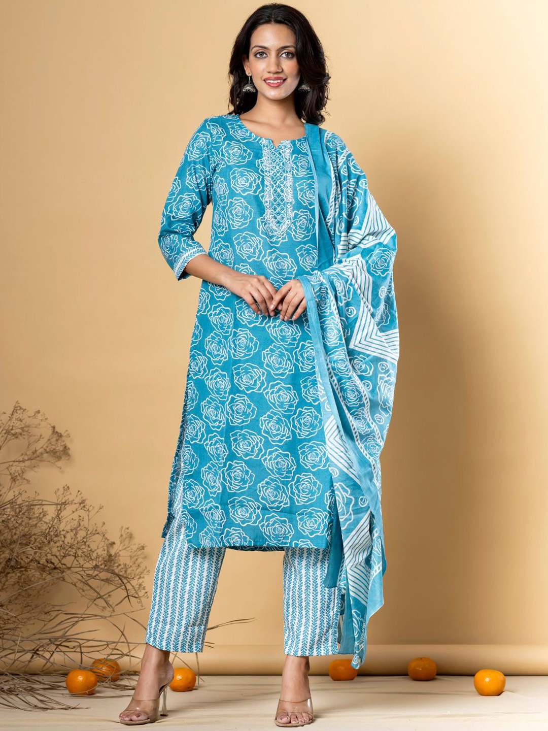 

Readiprint Floral Printed Notch Neck Straight Kurta With Trousers & Dupatta, Blue
