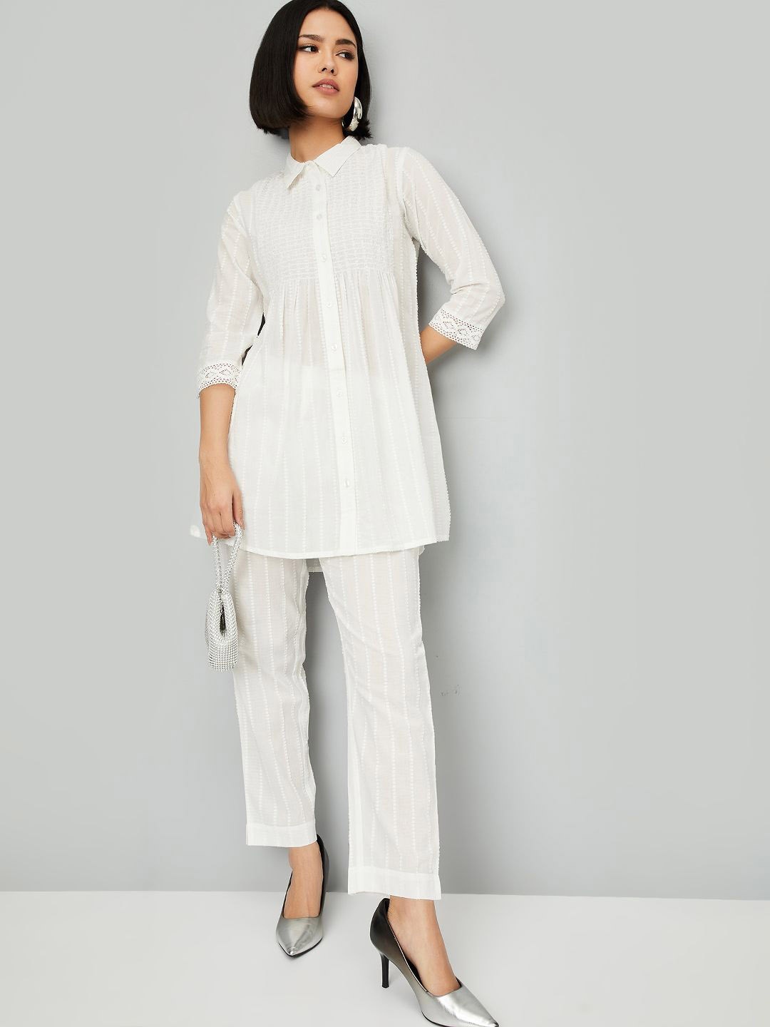 

max Women Regular Kurta with Trousers, Off white