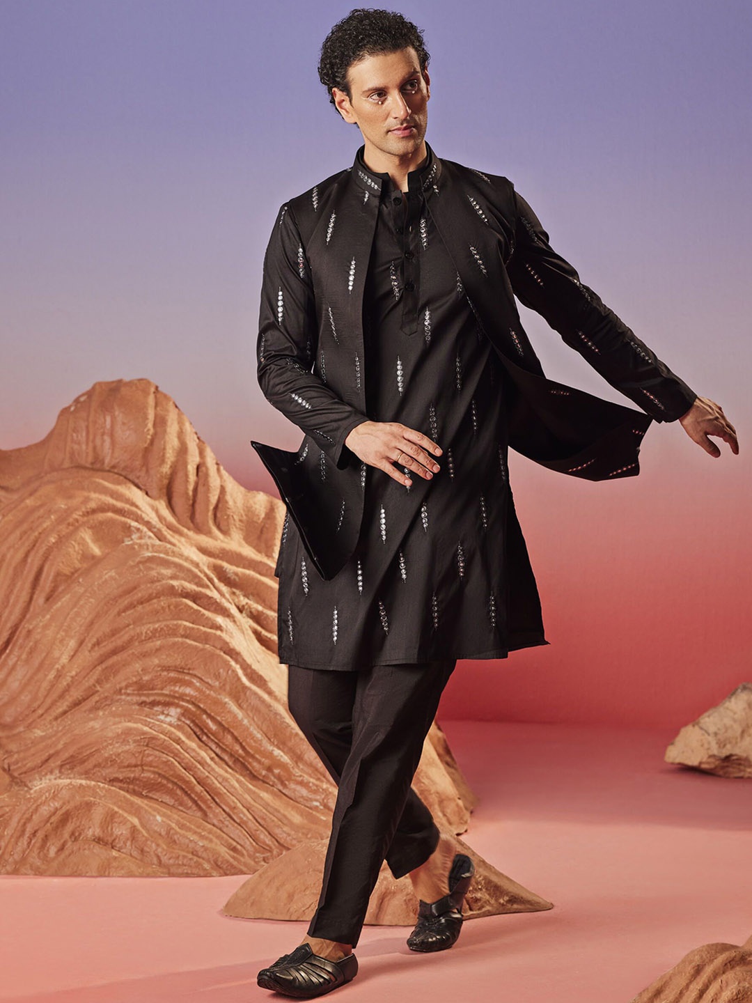 

Eleven Brothers Men Striped Thread Work Anarkali Kurta, Black