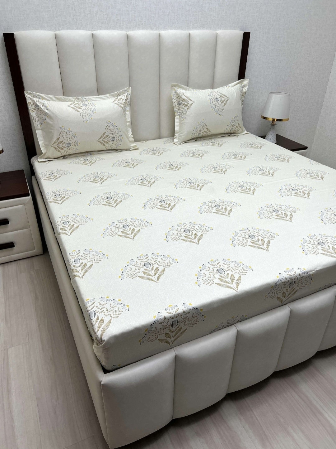 

Pure Decor Beige & Grey Floral Queen Bedsheet with 2 Pillow Covers