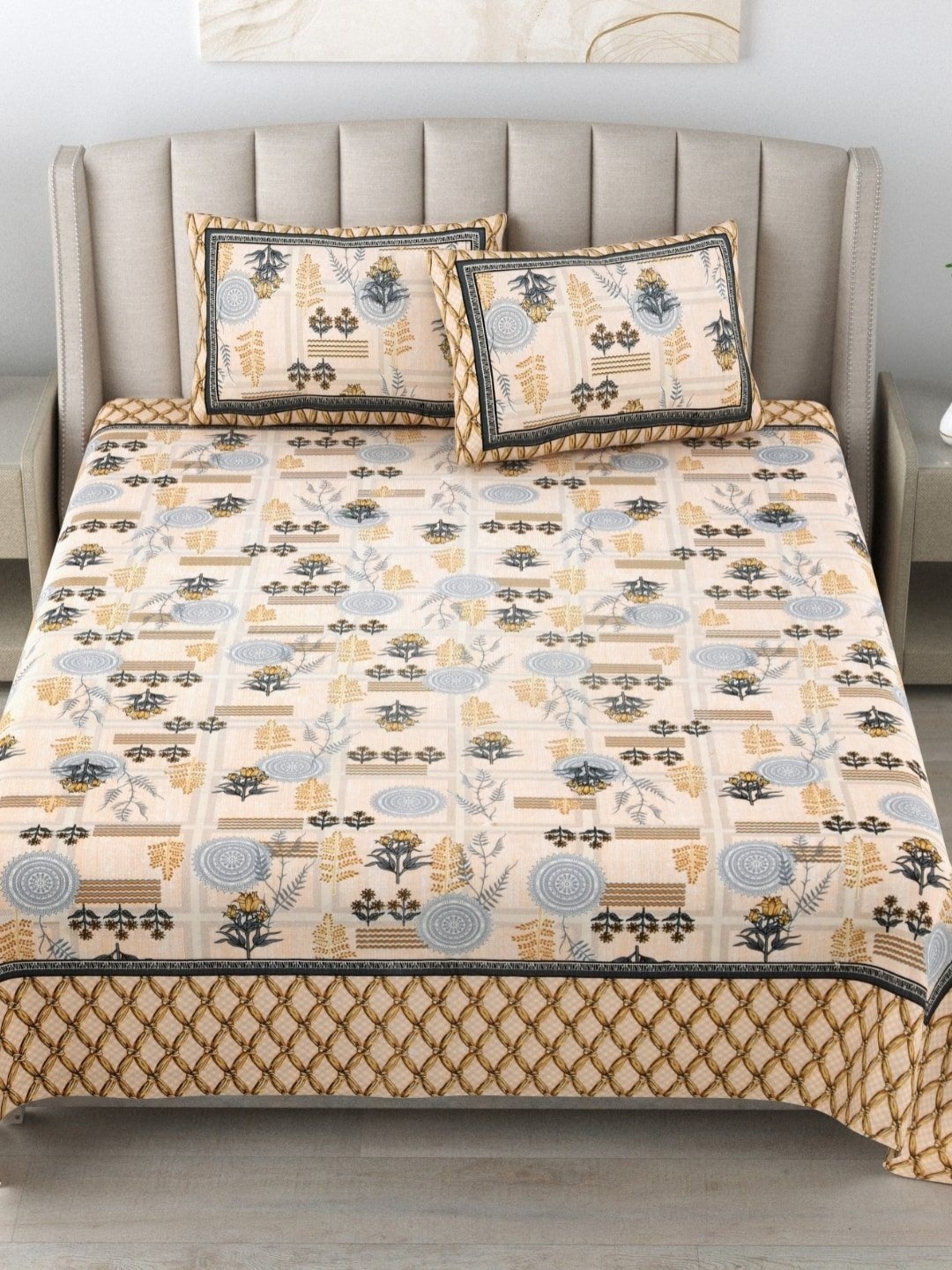 

JAIPUR FABRIC White 180 TC King Bedsheet with 2 Pillow Covers, Peach