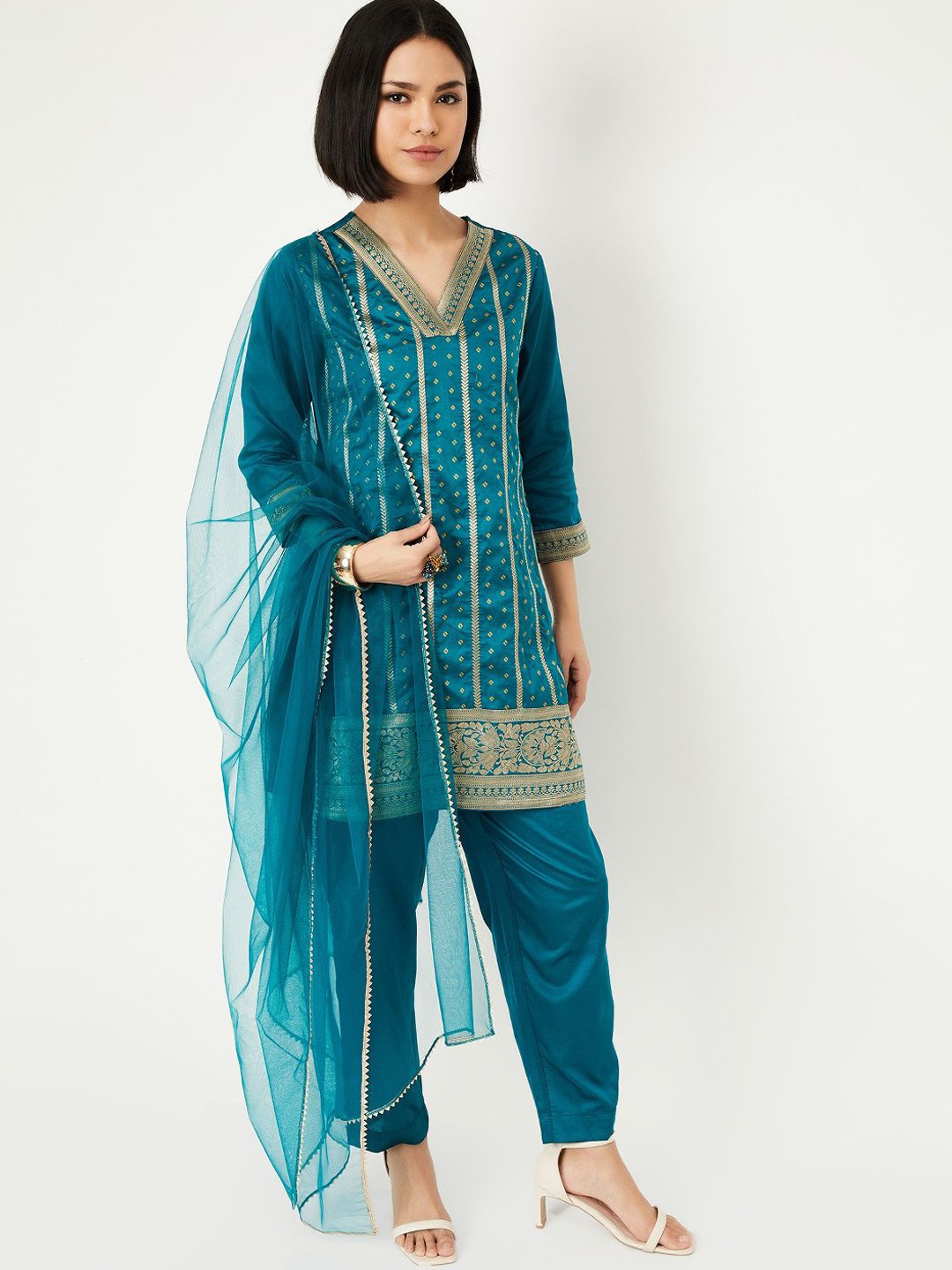 

max Women Geometric Printed V Neck Kurta With Trousers & Dupatta, Teal