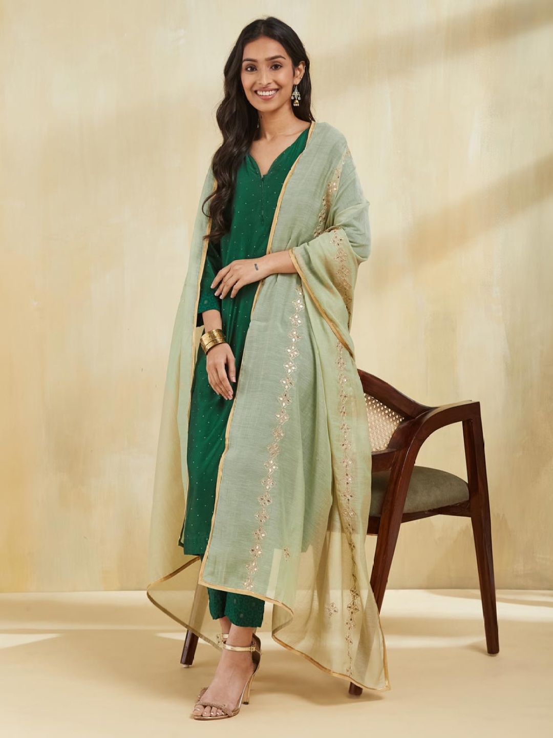 

Fabindia Floral Embroidered Cotton Silk Dupatta With Sequinned, Green