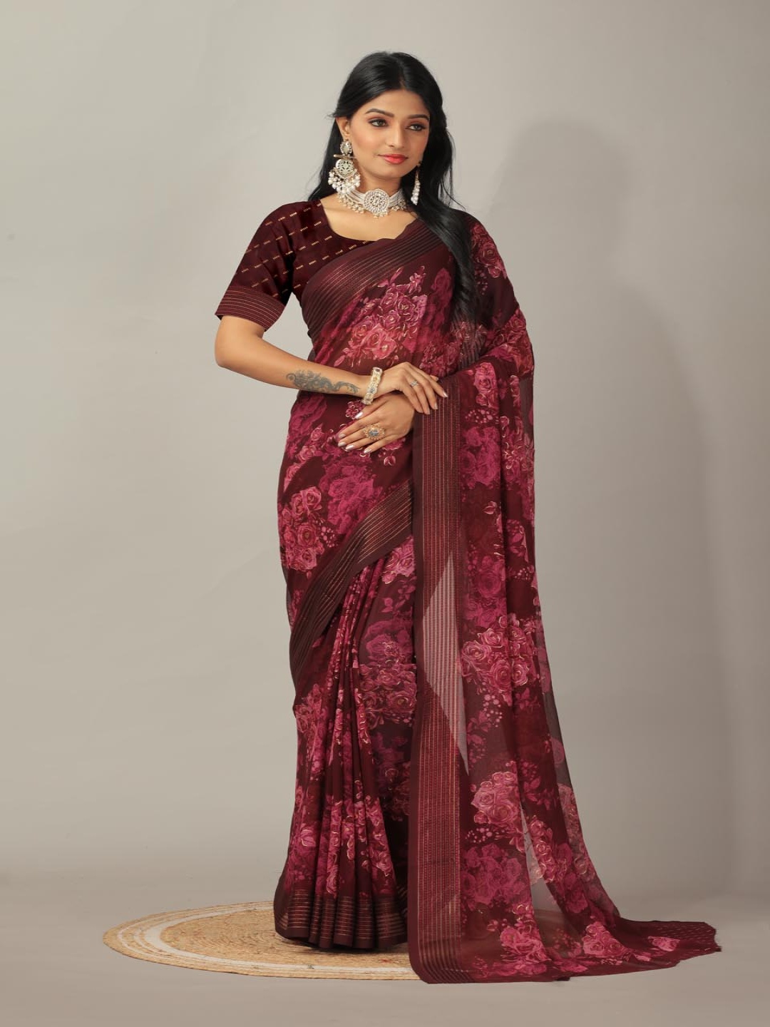 

NIRMAL CREATION Floral Printed Pure Georgette Saree, Burgundy