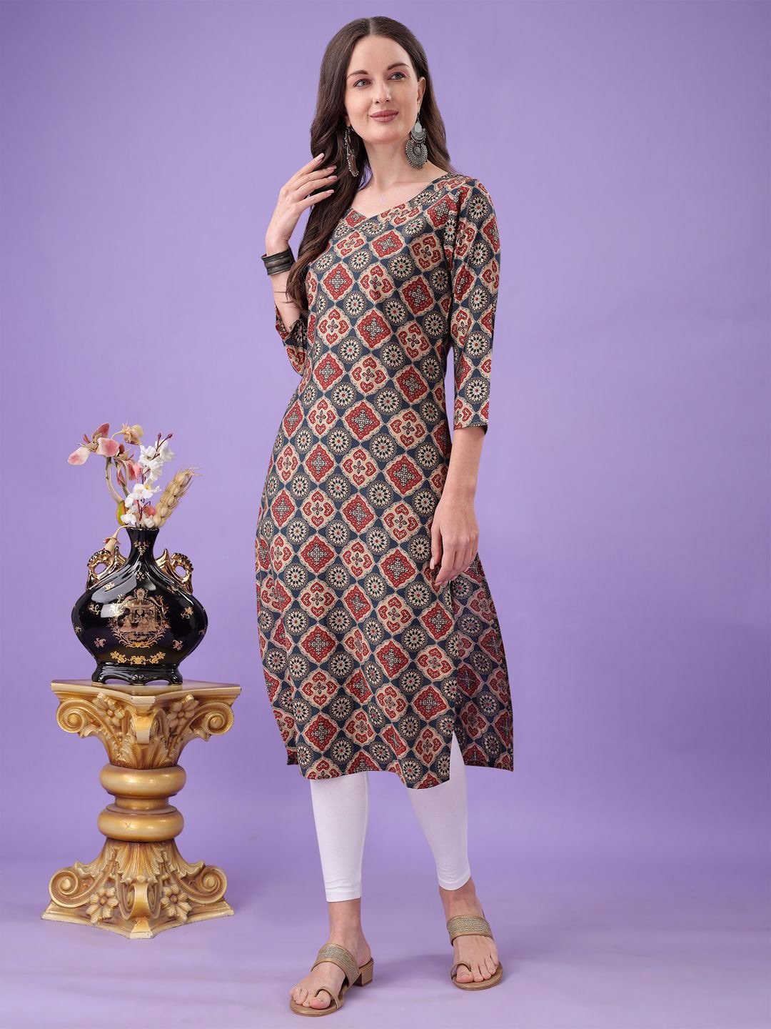 

Tikhi Imli Floral Printed V-Neck Straight Kurta, Blue