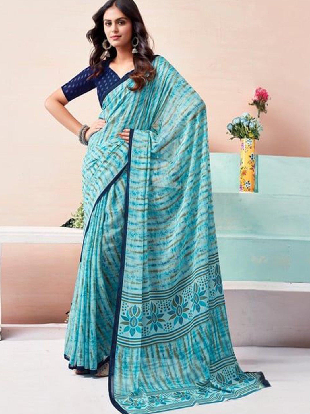 

HERE&NOW Poly Georgette Saree, Blue
