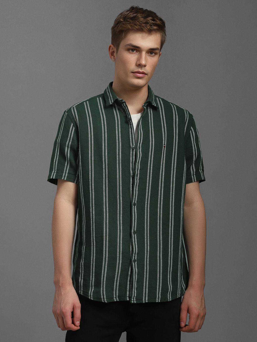 

Louis Philippe Jeans Men Spread Collar Vertical Striped Cotton Casual Shirt, Green