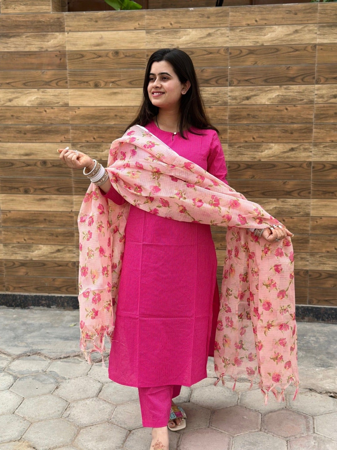 

GoSriKi Striped Keyhole Neck Straight Kurta With Trousers And Dupatta, Pink