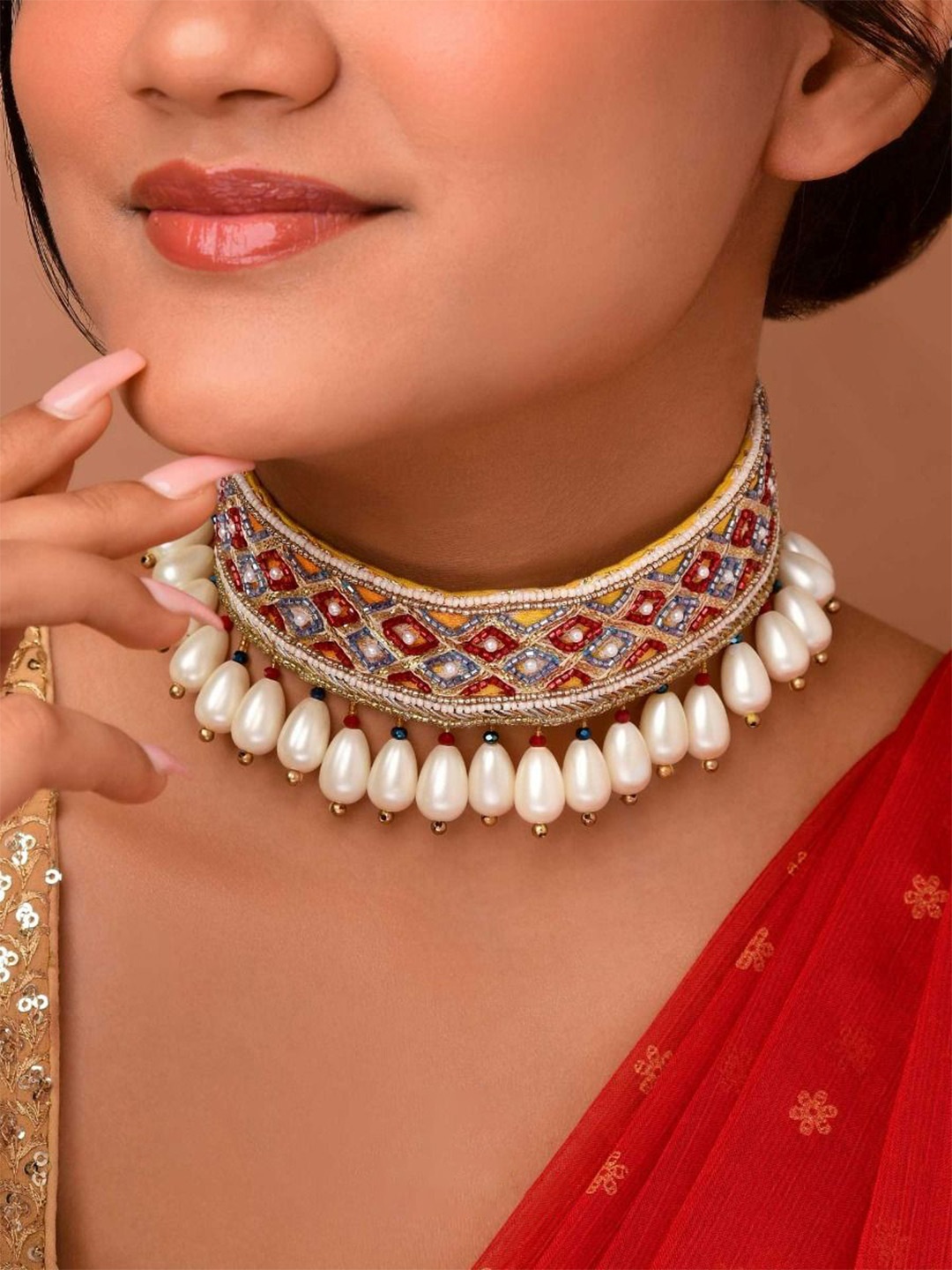 

EVERSTYLISH Sanjoya Pearls & Lace Embroidered Choker Necklace, Yellow