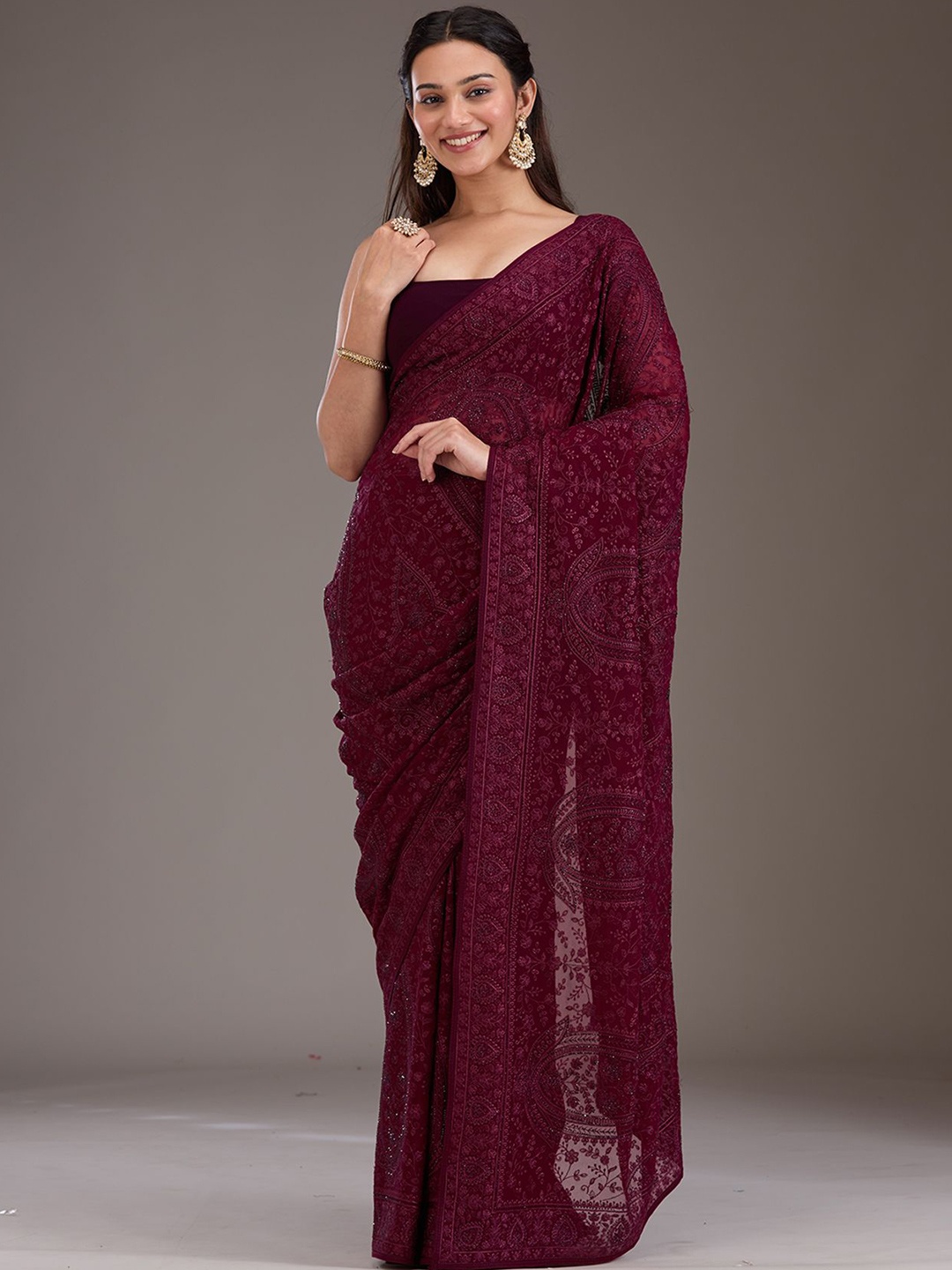 

Koskii Paisley Embroidered Poly Georgette Heavy Work Saree, Purple