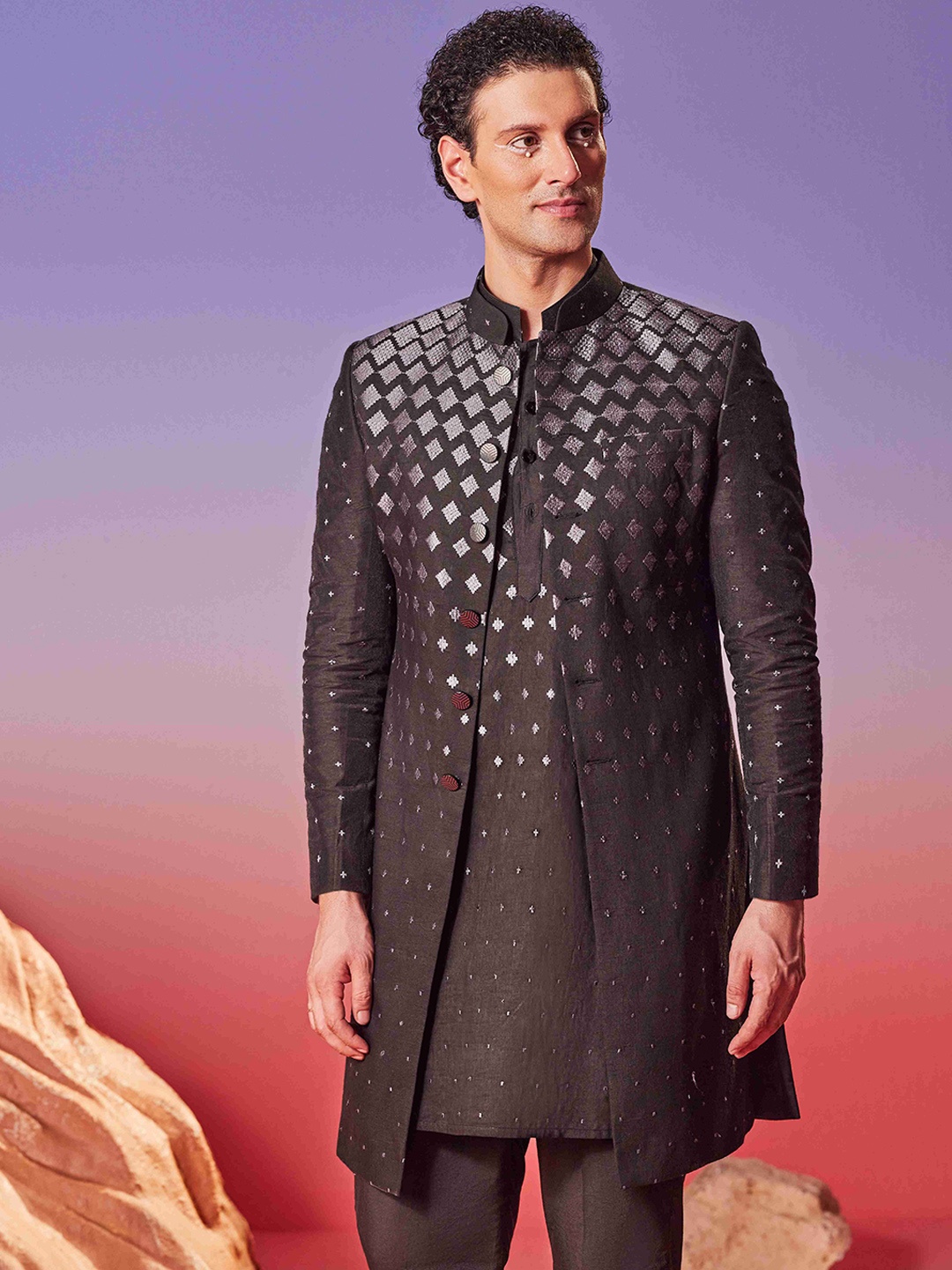 

Eleven Brothers Men Cold-Shoulder Sleeves Thread Work Chanderi Silk Anarkali Kurta, Black