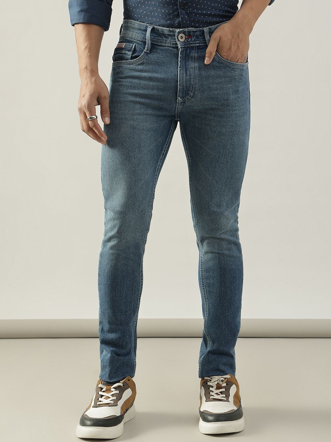 

Code 61 Men Skinny Fit Low-Rise Stretchable Jeans, Blue