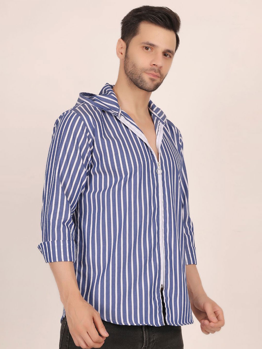 

Mculine Men Standard Opaque Striped Casual Shirt, Blue