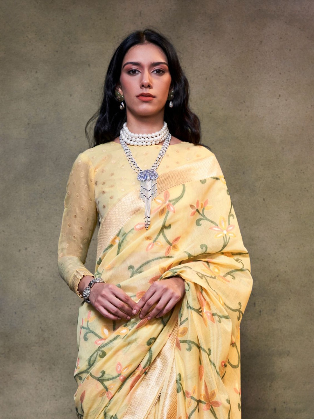 

BLENDIFY Woven Design Zari Silk Cotton Jamdani Saree, Yellow