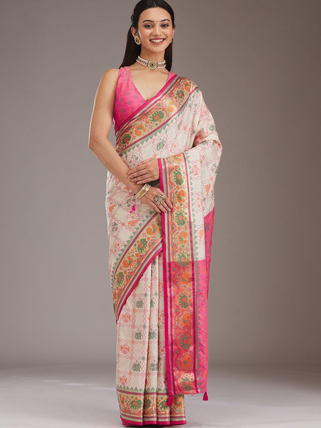 

Koskii Rani Pink Printed Silk Saree