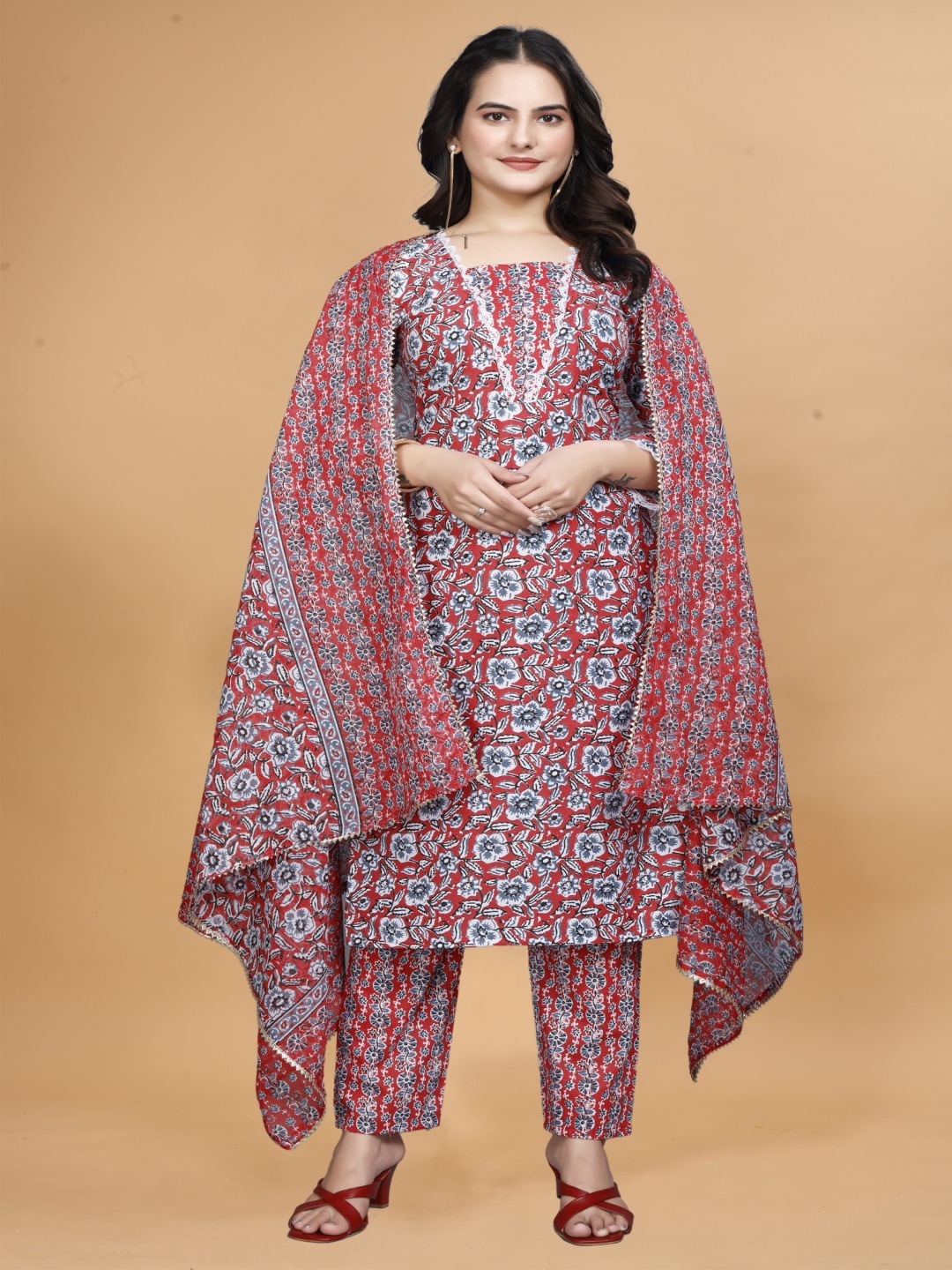 

Ekta Textiles Women Floral Printed Regular Pure Cotton Kurti with Pyjamas & With Dupatta, Red