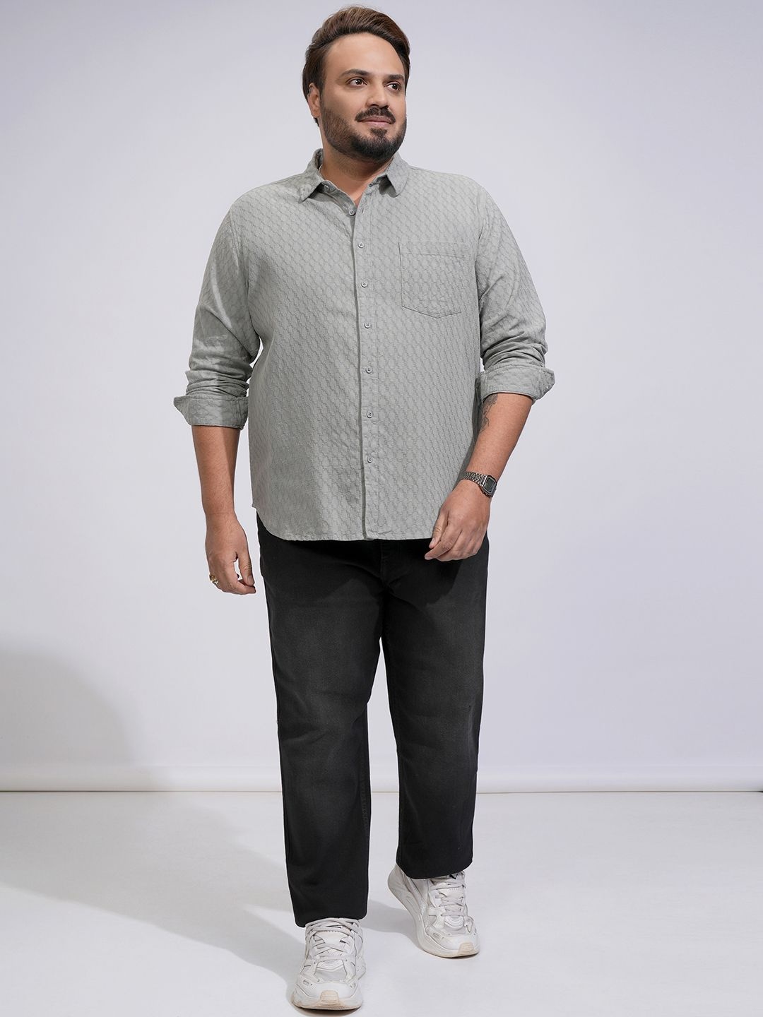 

HIGHLANDER Men Solid Casual Shirt, Grey