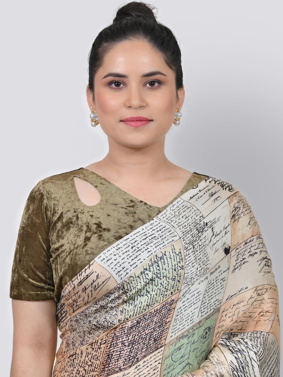 

OFFICE & YOU Velvet Saree Blouse, Olive