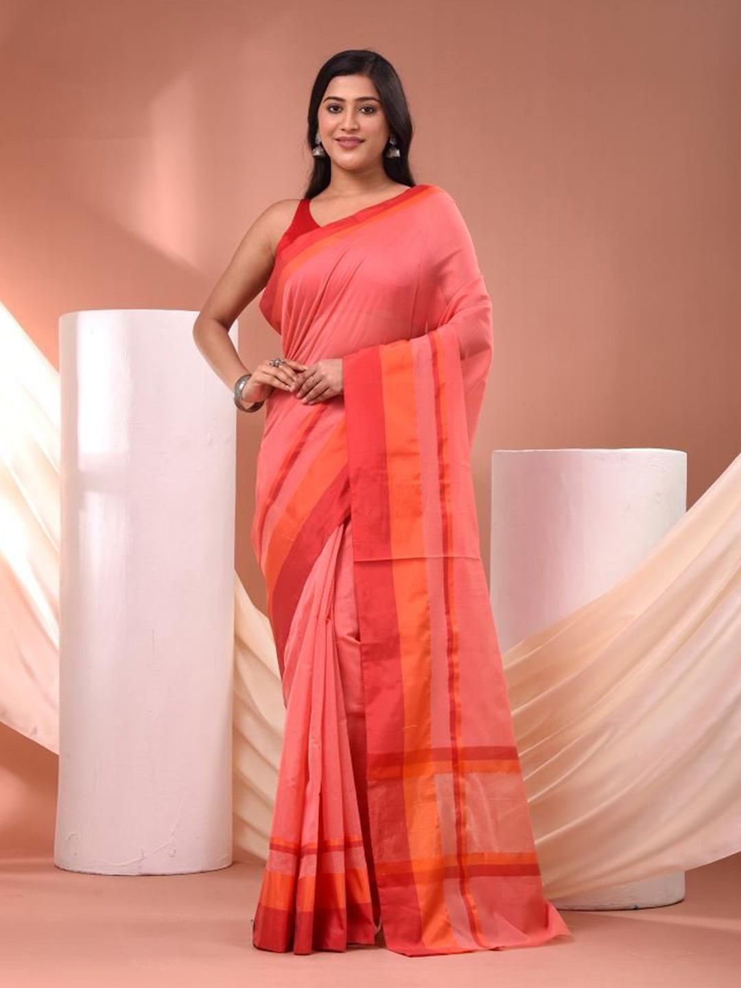 

VIBHAVARI Silk Cotton Saree, Pink