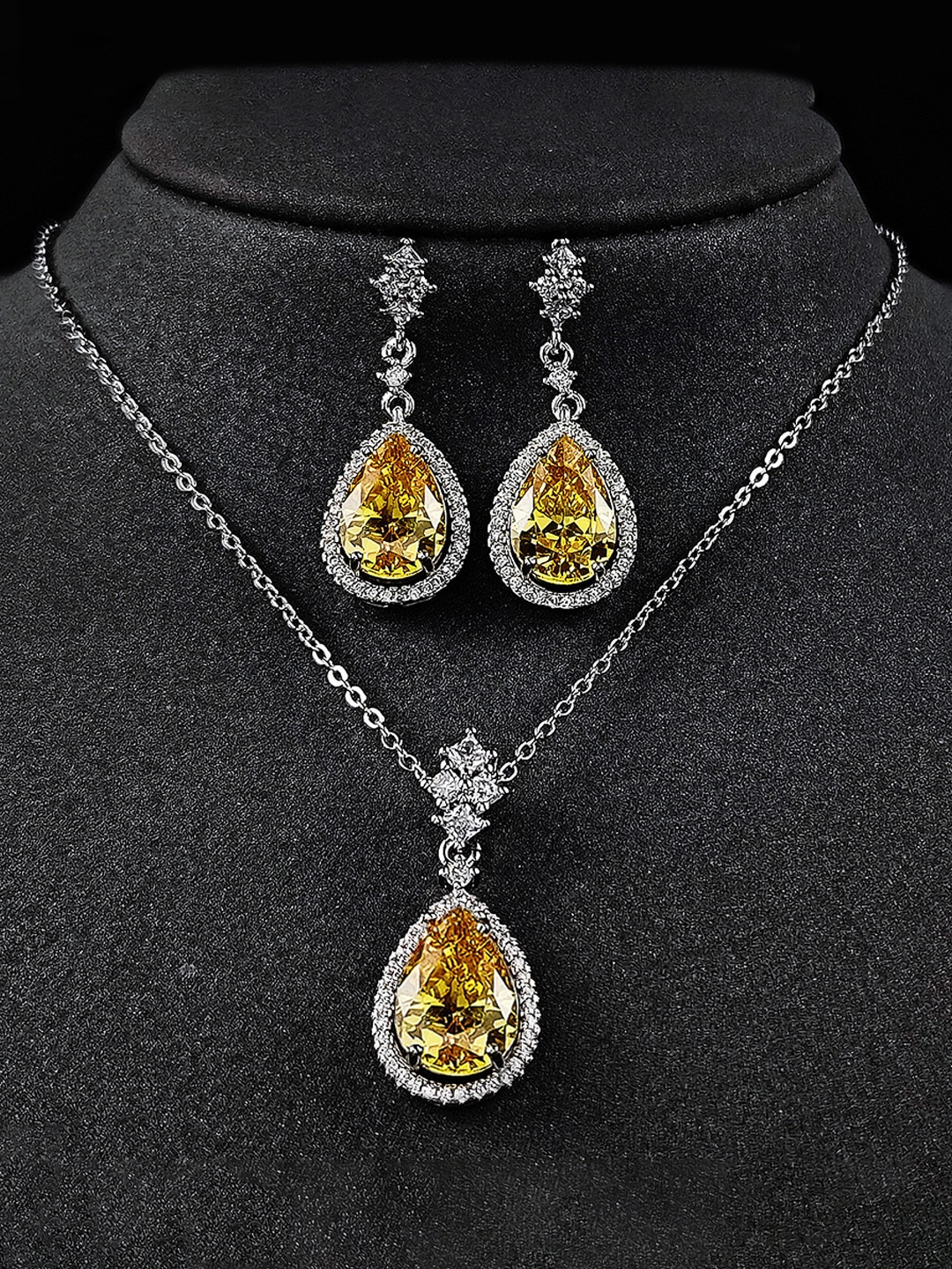 

Jewels Galaxy Silver-Plated Cubic Zirconia-Studded Jewellery Set