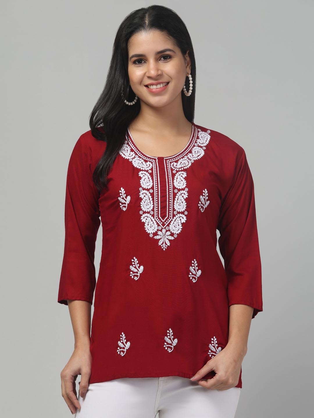 

Trend Level Women Floral Embroidered Kurti, Maroon